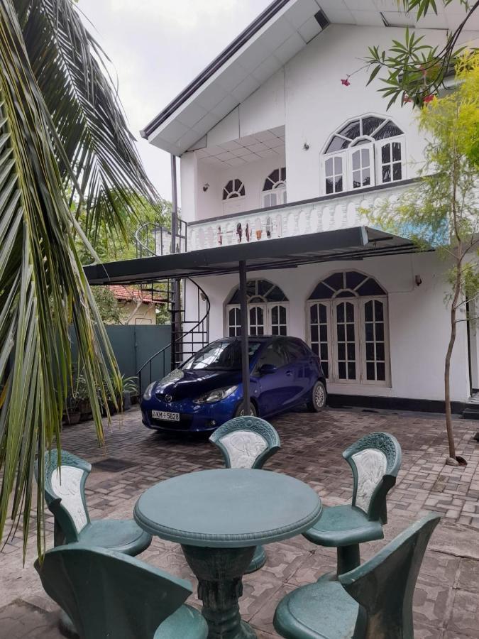 Hellen Homestay Negombo Kültér fotó